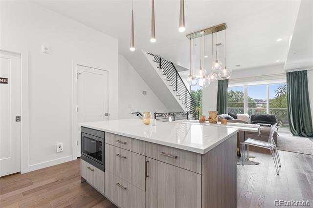 Building Photo - 1608 Irving St