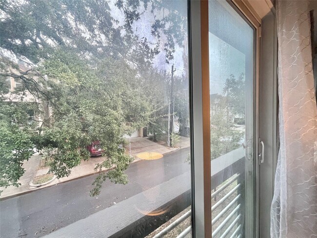 Building Photo - 1802 Arbor St