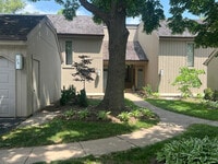 Building Photo - 78 Foxwood Ln