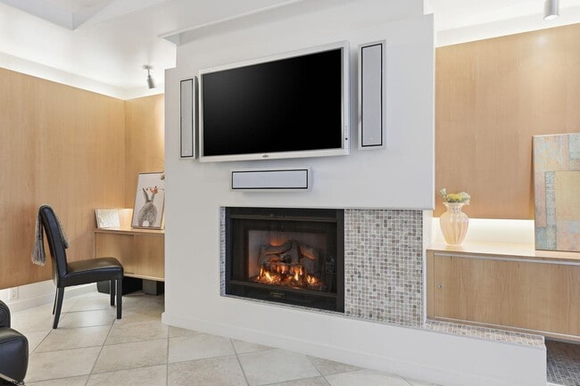 Building Photo - 7701 Atlantic Ave