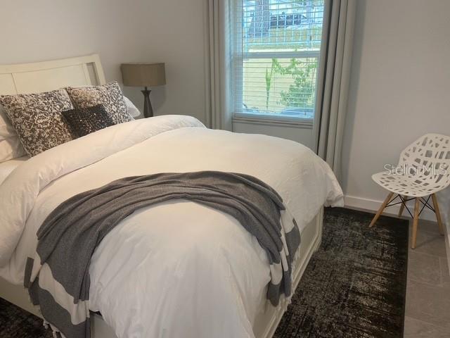 Building Photo - 1009 Sumner Blvd