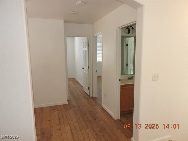 Building Photo - 9504 Havasu Canyon Ave