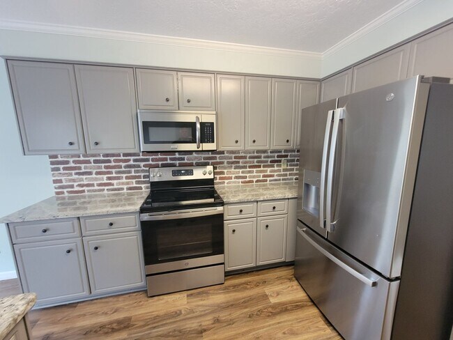 Building Photo - Bridlewood - Columbia County