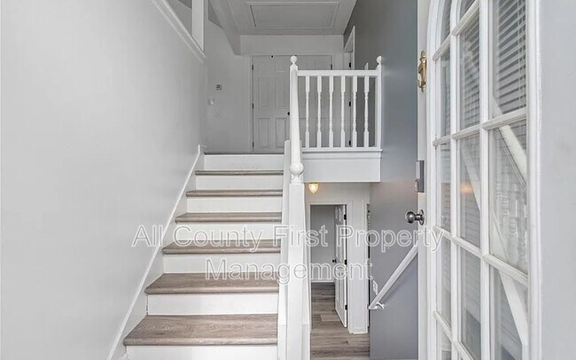 Building Photo - 3644 Gray Birch Dr