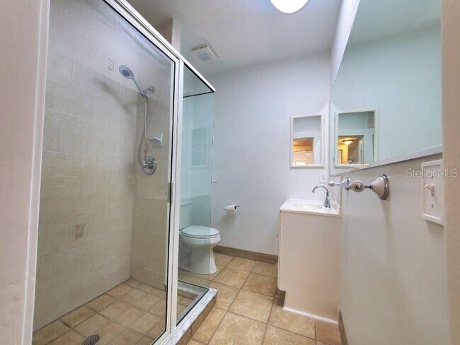 Building Photo - 461 W Marion Ave