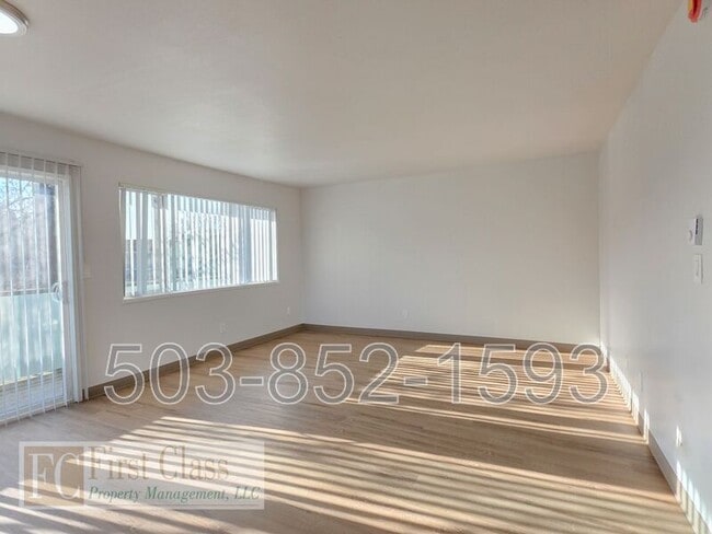 Building Photo - 12345 SW Hall Blvd