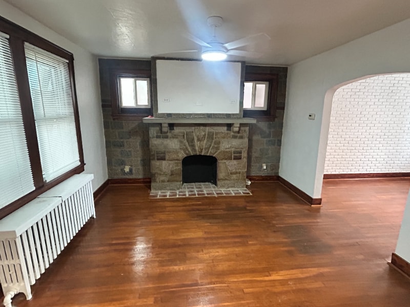 Building Photo - 323 Onyx Ave