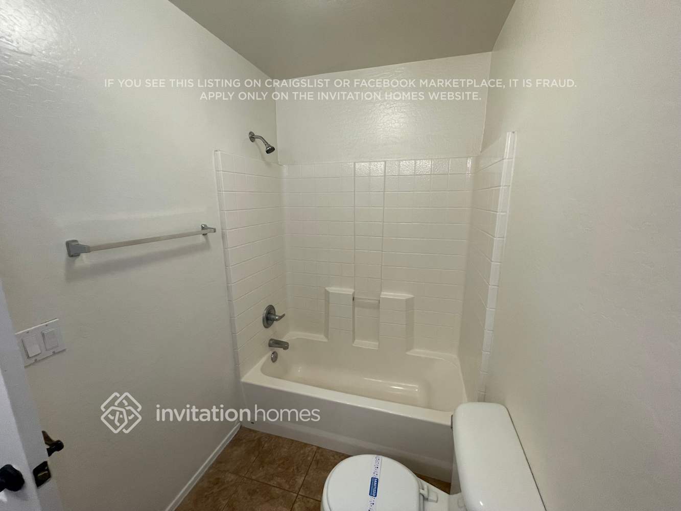Building Photo - 24902 W Wayland Dr