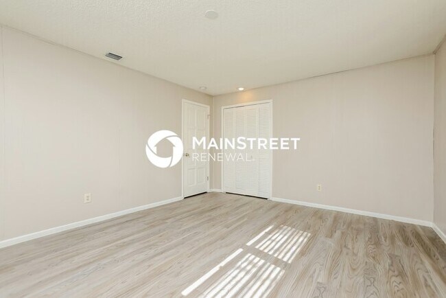 Building Photo - 4 Bedroom Pet-Friendly Home in Longwood, FL with Main Street Renewal