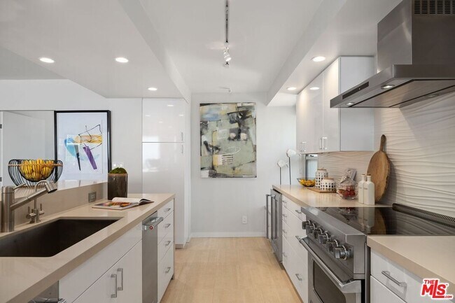 Building Photo - 201 Ocean Ave Ext
