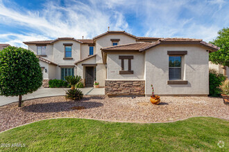 Building Photo - 15028 W Minnezona Ave