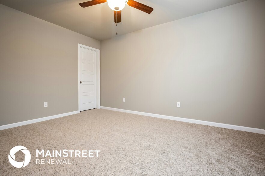 Building Photo - 111 Chyntara Dr