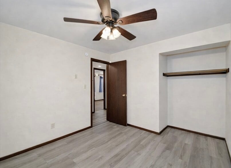 Building Photo - 426 S Wilbur Ave