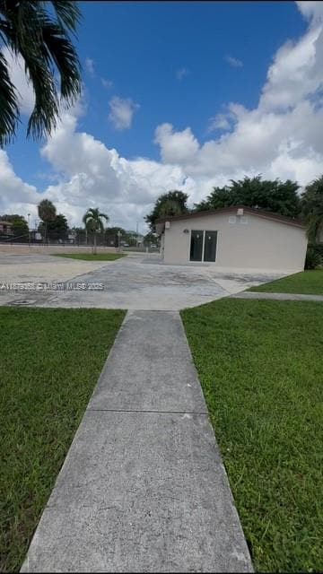 Building Photo - 30 SW 108th Ave