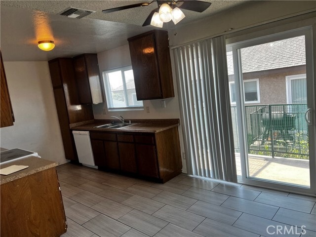 Building Photo - 326 S Beach Blvd