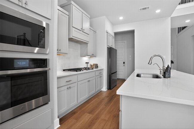 Building Photo - 26906 Arethusa Ct