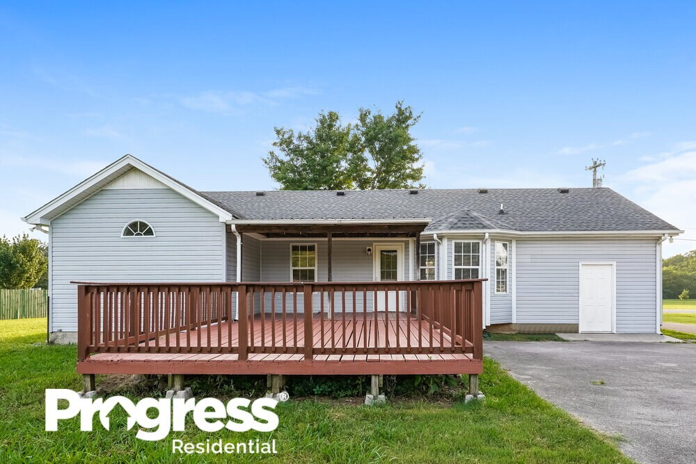 Building Photo - 206 Sierra Dr