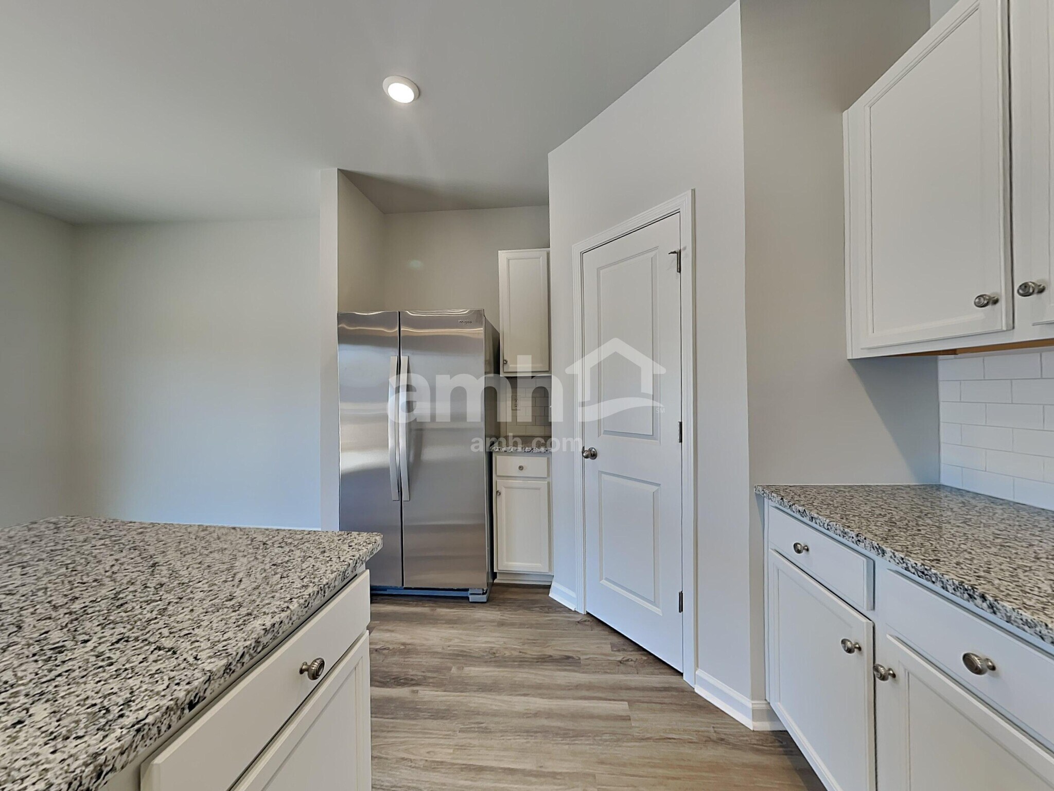 Building Photo - 3984 Zepelin Wy