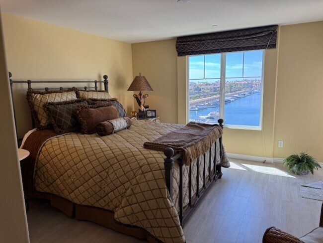 Building Photo - 4324 Tradewinds Dr
