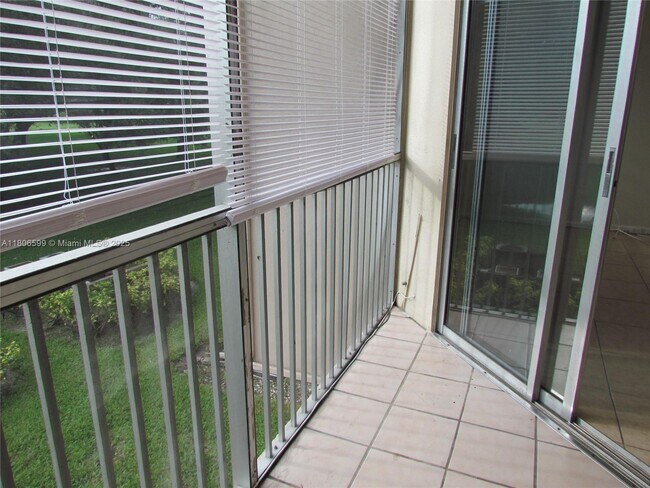 Building Photo - 500 SW 130th Terrace