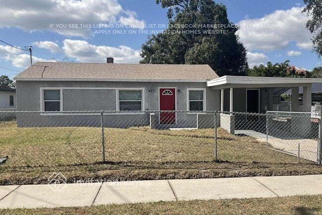 Building Photo - 927 28th St NW