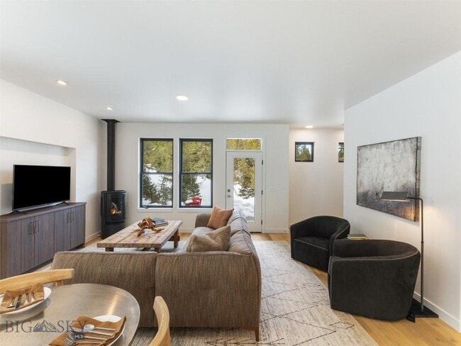 Building Photo - 166 Bridger Mdw Trl