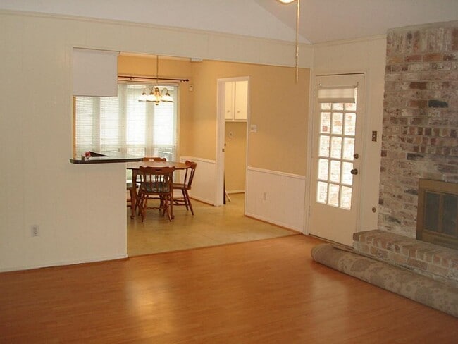 Building Photo - 12414 Wedgehill Ln