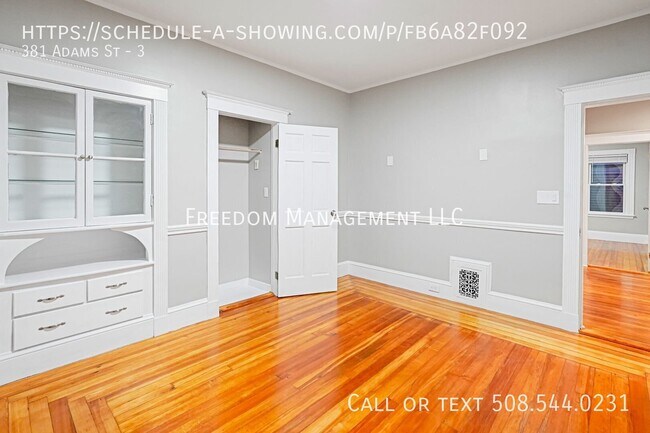 Building Photo - 381 Adams St