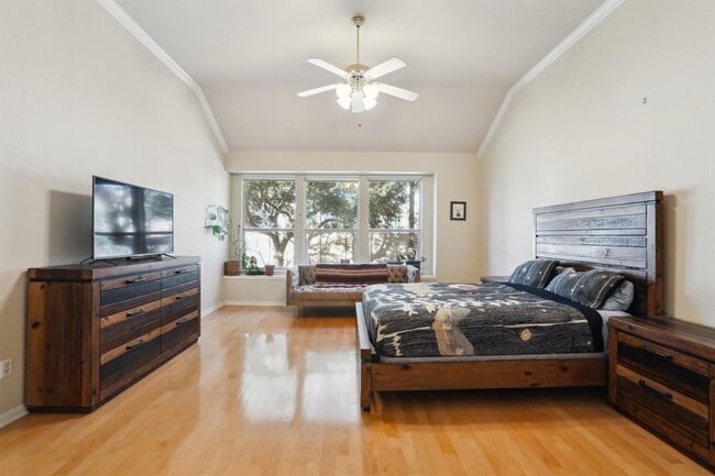 Building Photo - 13541 Anarosa Loop