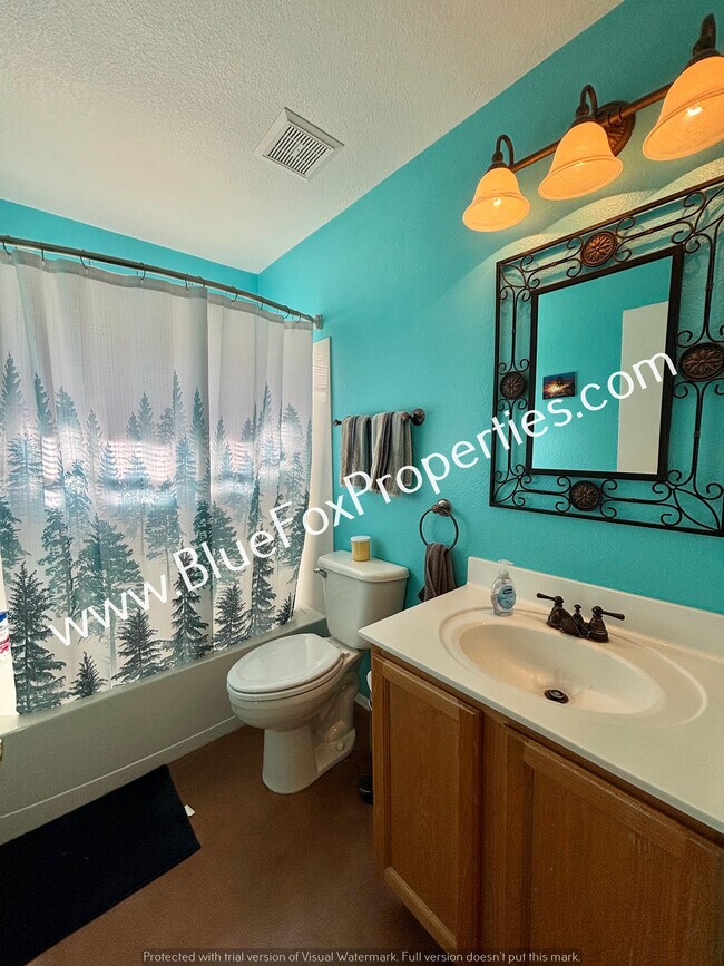 Building Photo - 2675 W Desert Bluffs Ct