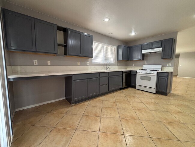 Building Photo - 5344 Dawes Ct