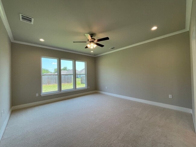 Building Photo - Beautiful home In Ascension!