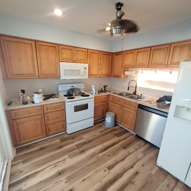 Building Photo - 1421 Turkey Ridge Rd