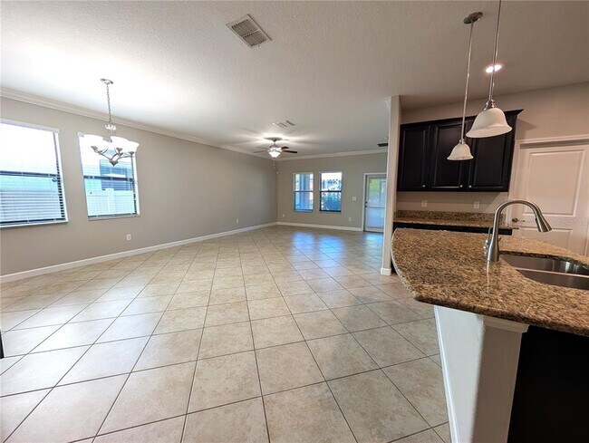 Building Photo - 11024 Little Blue Heron Dr