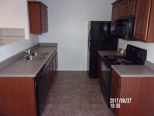 Primary Photo - Morrison - 3 Bedroom, 2 Bath (46SW)