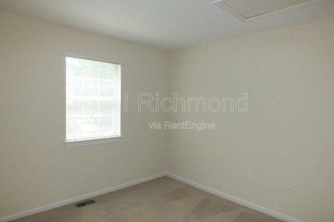 Building Photo - 1623 Congressional Ct