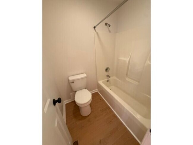 Building Photo - 3339 Braddy Rd