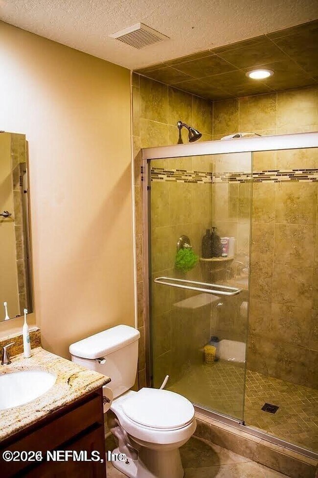 Building Photo - 11542 Wandering Pines Trail W