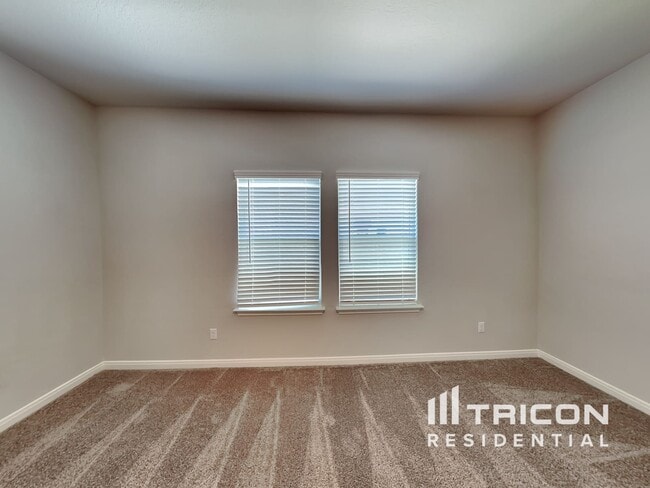 Building Photo - 5803 Nyla Wy