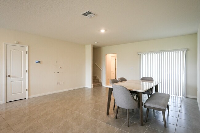 Building Photo - 1804 Katz Crossing Dr