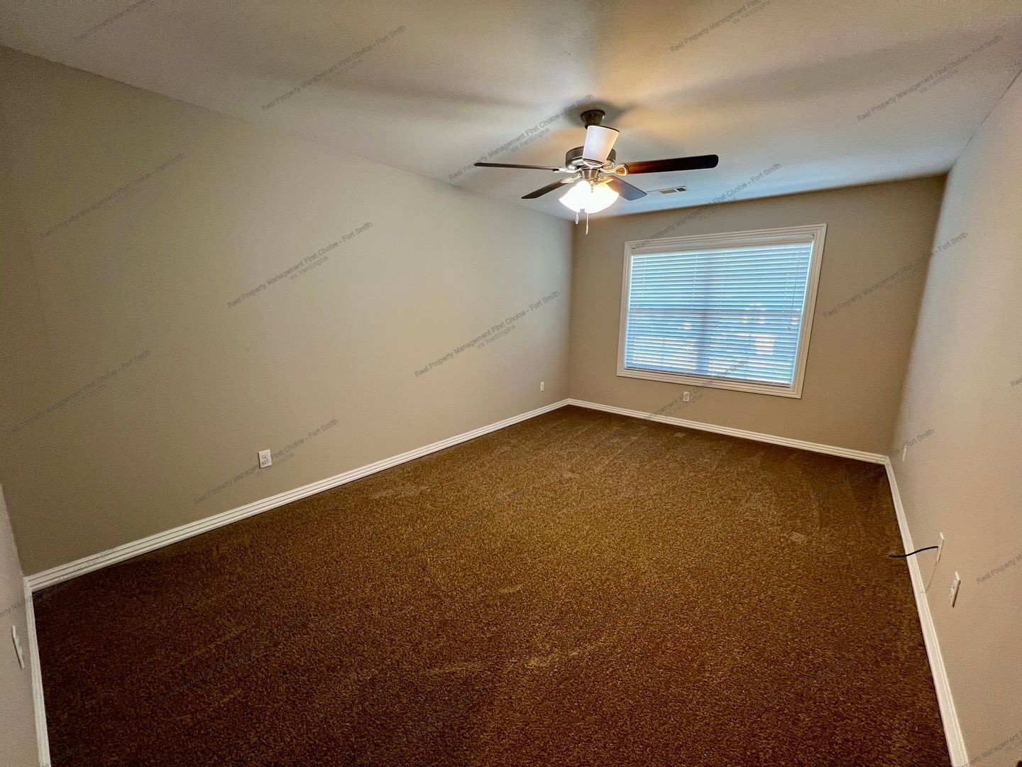 Building Photo - 9809 Mylea Cir