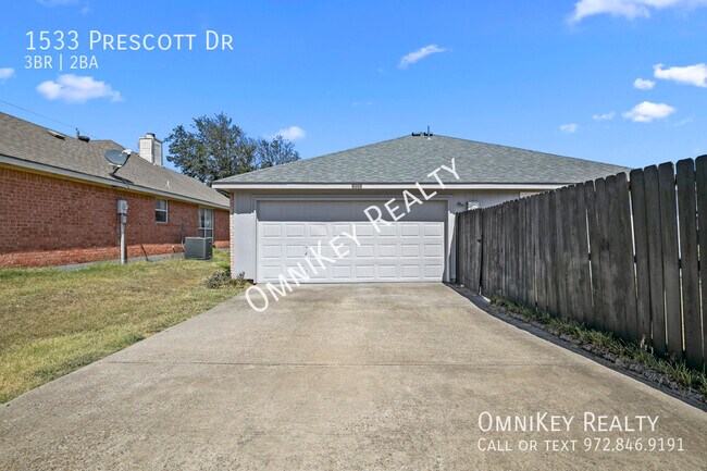 Building Photo - 1533 Prescott Dr