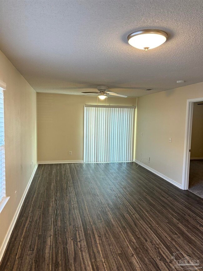 Building Photo - 1031 Antigua Cir