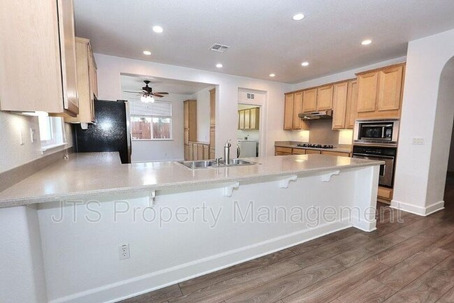 Building Photo - 150 Allaire Cir