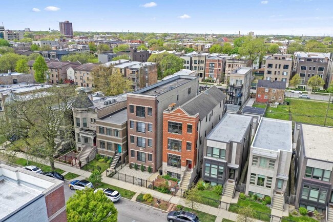 Building Photo - 4820 S Champlain Ave