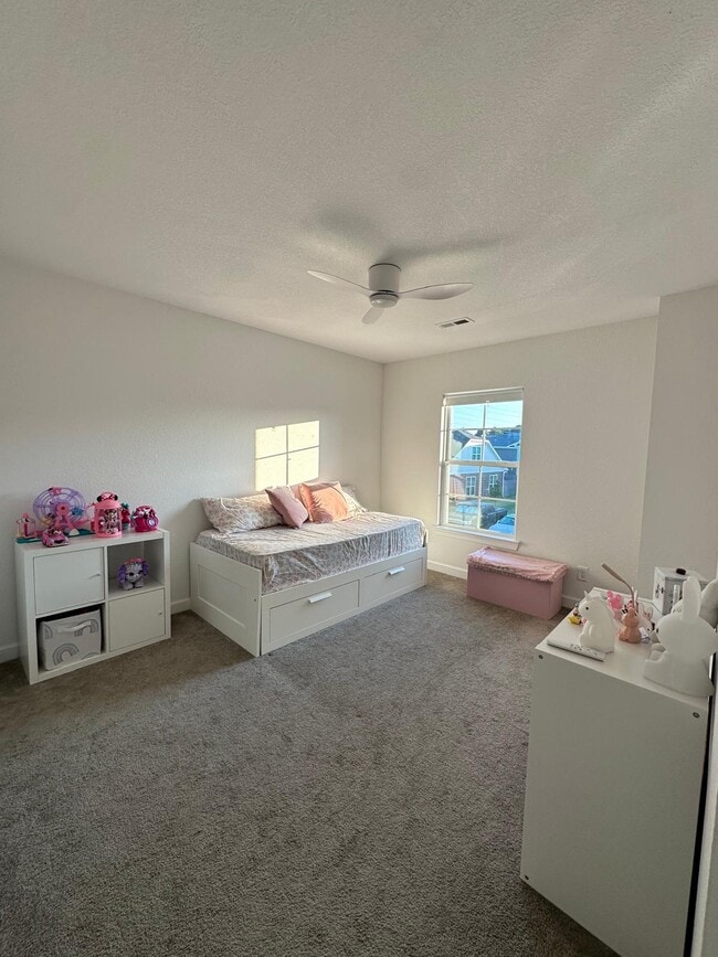 Building Photo - 1229 Jadens Wy