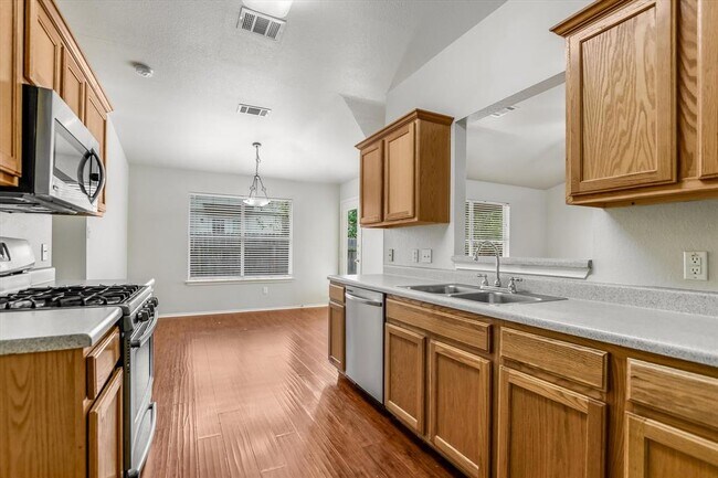 Building Photo - 2334 Vernell Way
