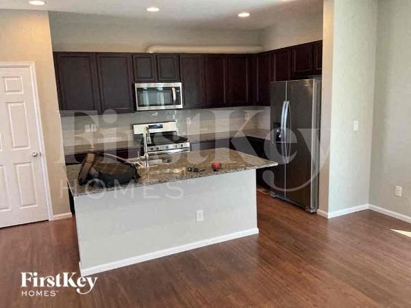 Building Photo - 4744 N Jasper St