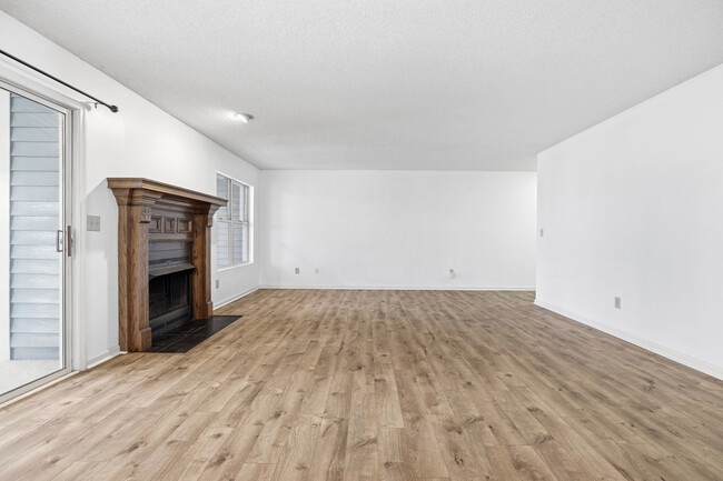 Building Photo - 4055 Whitehall Way