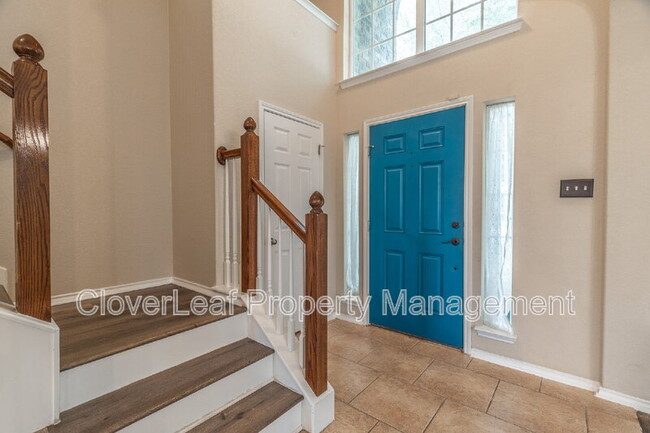 Building Photo - 409 Loch Lomond Dr
